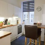 Vika I, As Apartman *